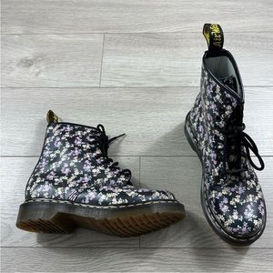 Dr Martens floral boots